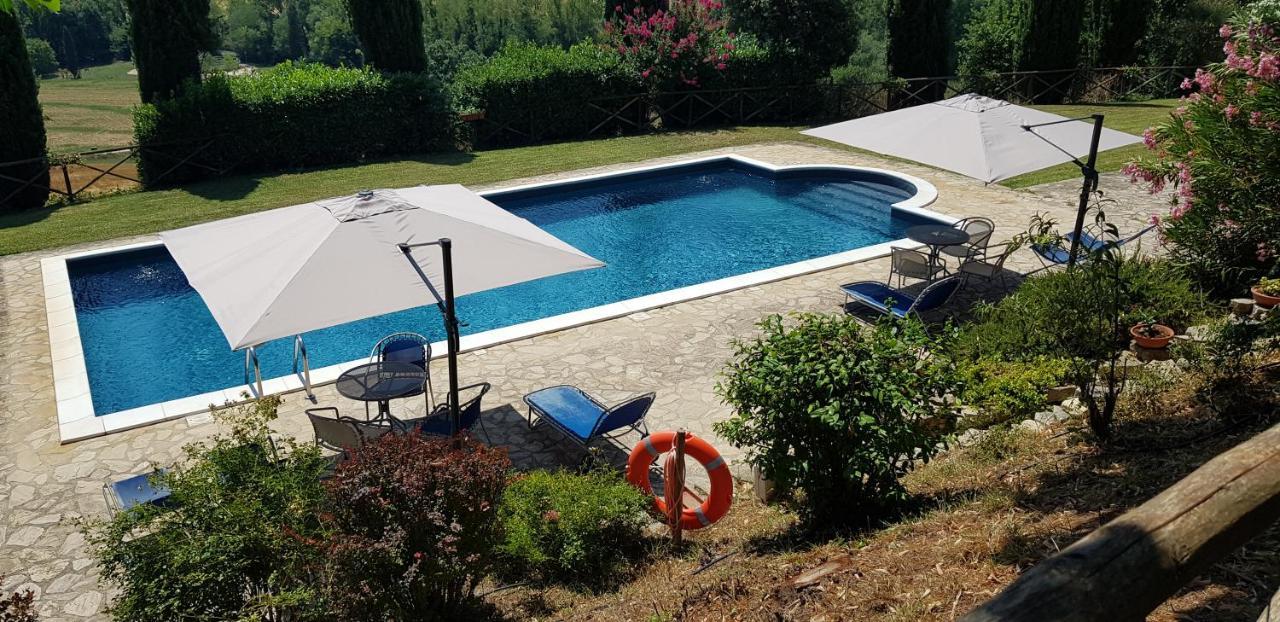 Case In Campagna Con Piscina A Todi Extérieur photo